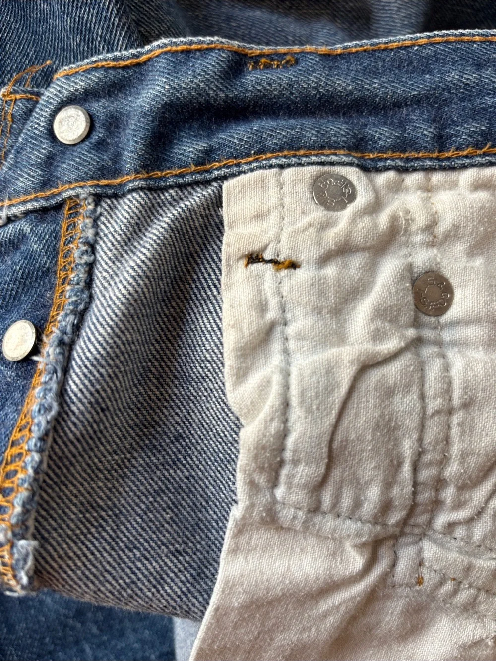 Levis up sale